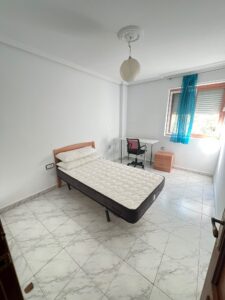 SE VENDE PISO EN VALDEPASILLAS