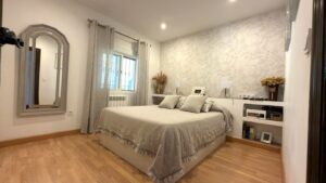 SE VENDE PARCELA CON DOS VIVIENDAS EN LA URBANIZACIÓN COMPLEJO OLÍMPICO IBÉRICO (COI), BADAJOZ