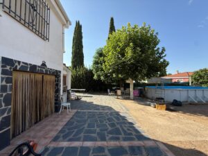 Chalet en la Ctra de solana- Almendralejo, No hipotecable