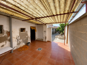 Casa con Patio en Villagonzalo
