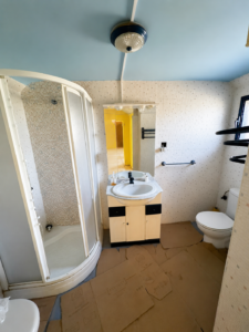 SE VENDE CASA CON GRAN PATIO EN GUADAJIRA – A SOLO 20 MINUTOS DE BADAJOZ