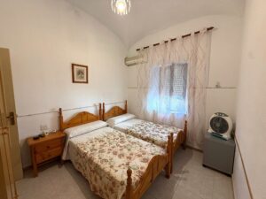 Casa baja cercana a Ctra Santa Marta, Almendralejo