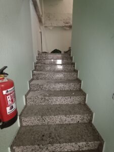 SE VENDE LOCAL DE DOS PLANTAS EN SAGRAJAS