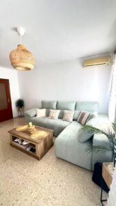 SE VENDE PISO BAJO CON GARAJE Y PATIO EN MONTIJO