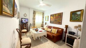 SE VENDE ESPECTACULAR PISO CON ESTUDIO Y GARAJE EN PLENO CENTRO DE BADAJO