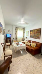 SE VENDE ESPECTACULAR PISO CON ESTUDIO Y GARAJE EN PLENO CENTRO DE BADAJO