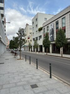 SE VENDE ESPECTACULAR PISO CON ESTUDIO Y GARAJE EN PLENO CENTRO DE BADAJO