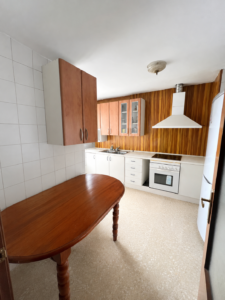 SE VENDE PISO CON GARAJE Y TRASTERO EN CUARTÓN CORTIJO – BADAJOZ