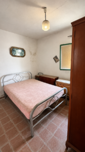 SE VENDE PROPIEDAD CON DOS VIVIENDAS Y NAVE INDUSTRIAL EN VILLAFRANCO DEL GUADIANA
