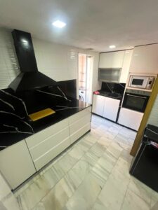 SE VENDE PISO REFORMADO CON GARAJE EN SAN FERNANDO – BADAJOZ