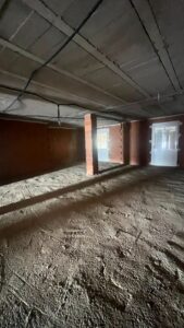 SE VENDE CASA PARA TERMINAR A TU GUSTO EN VALDELACALZADA