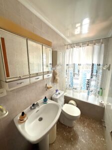 Alto de casa en Francisco Pizarro, Almendralejo