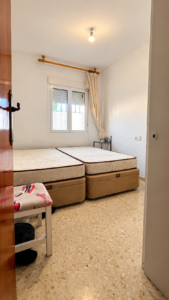 SE VENDE PISO DE 3 HABITACIONES CON TERRAZA LAVADERO EN OLIVENZA