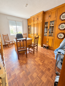 SE VENDE AMPLIO PISO DE 4 HABITACIONES CON GARAJE Y TRASTERO EN SANTA MARINA – BADAJOZ