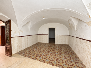 Casa Con Gran Patio y Cochera en Valverde de Mérida