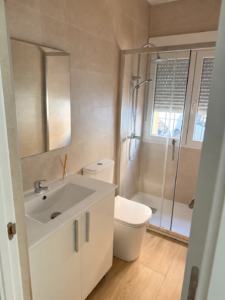 SE VENDE PISO NUEVO A ESTRENAR DE 5 HABITACIONES EN PARDALERAS – BADAJOZ