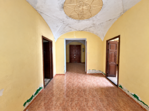 Casa con Cochera y Buhardilla en Calamonte