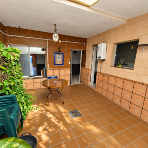 Casa con Patio y Terraza en La Zarza de Alange