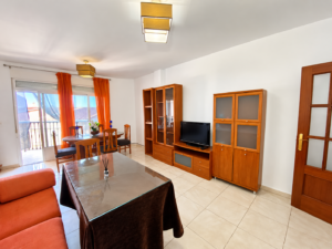 Alto De Casa Con Amplia Terraza En Mirandilla
