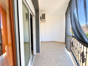 Alto De Casa Con Amplia Terraza En Mirandilla