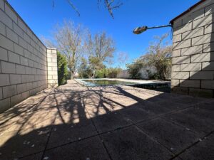 Chalet con piscina no hipotecable, Zafra