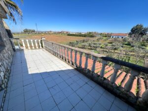 Chalet con piscina no hipotecable, Zafra