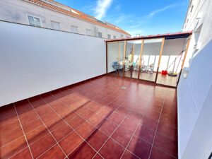 Piso bajo con patio, Zafra