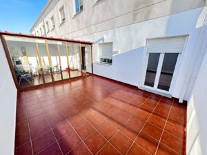 Piso bajo con patio, Zafra