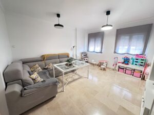 Piso bajo con patio, Zafra