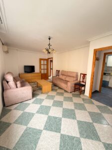 SE VENDE AMPLIO PISO DE 4 HABITACIONES EN SAN ROQUE – BADAJOZ