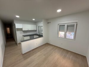 SE VENDE PISO NUEVO A ESTRENAR DE 5 HABITACIONES EN PARDALERAS – BADAJOZ