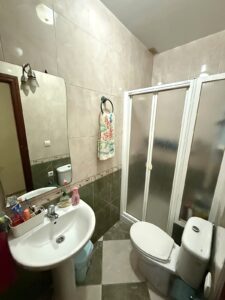 Piso en primera planta con patio, Avd San Antonio