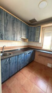 SE VENDE PISO DE 3 HABITACIONES EN PARDALERAS