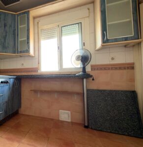 SE VENDE PISO DE 3 HABITACIONES EN PARDALERAS