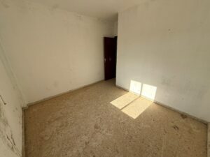 Piso sin ascensor para reforma, Zona Polideportivo