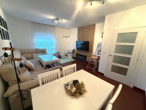 Piso con garaje y trastero, Zona República de Cuba